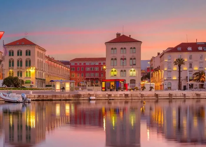 Riva Waterfront Apartments