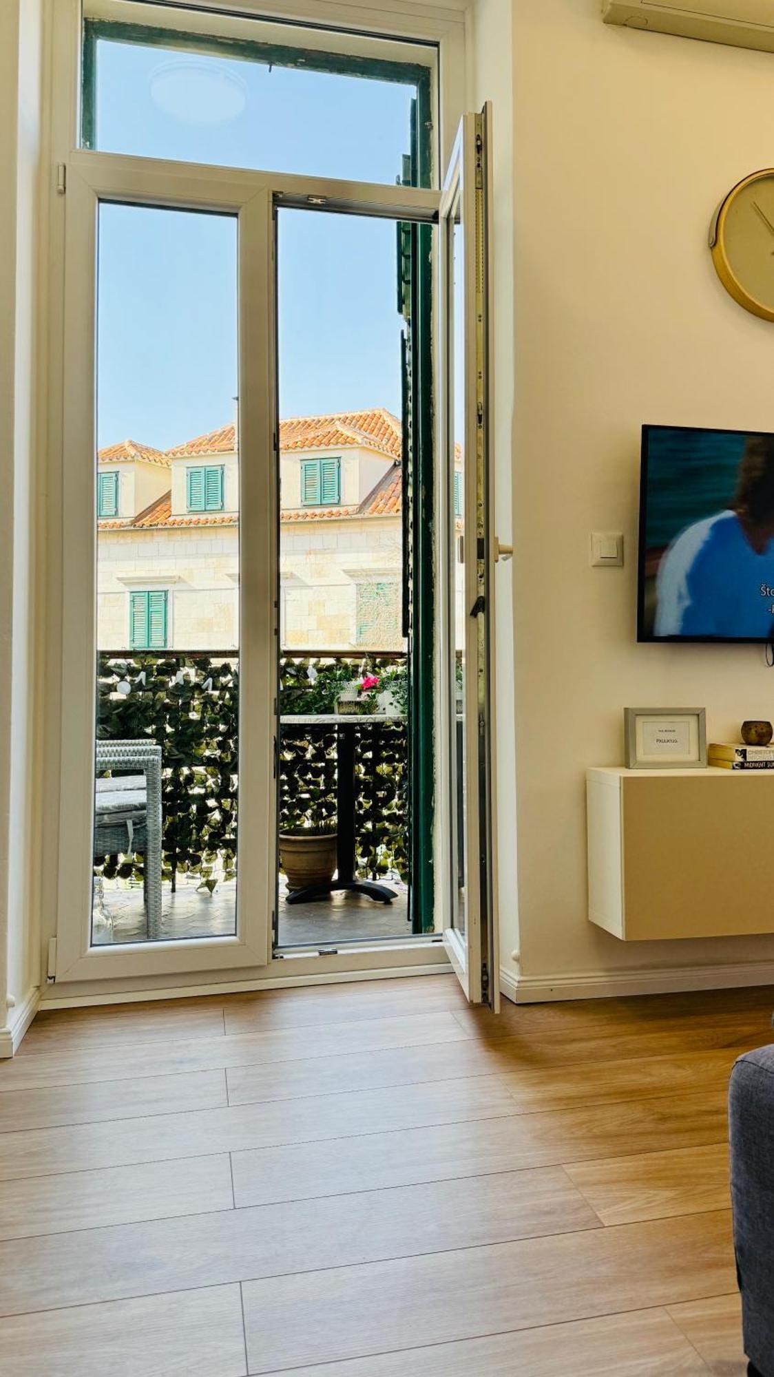 Apartment Riva Waterfront Split
