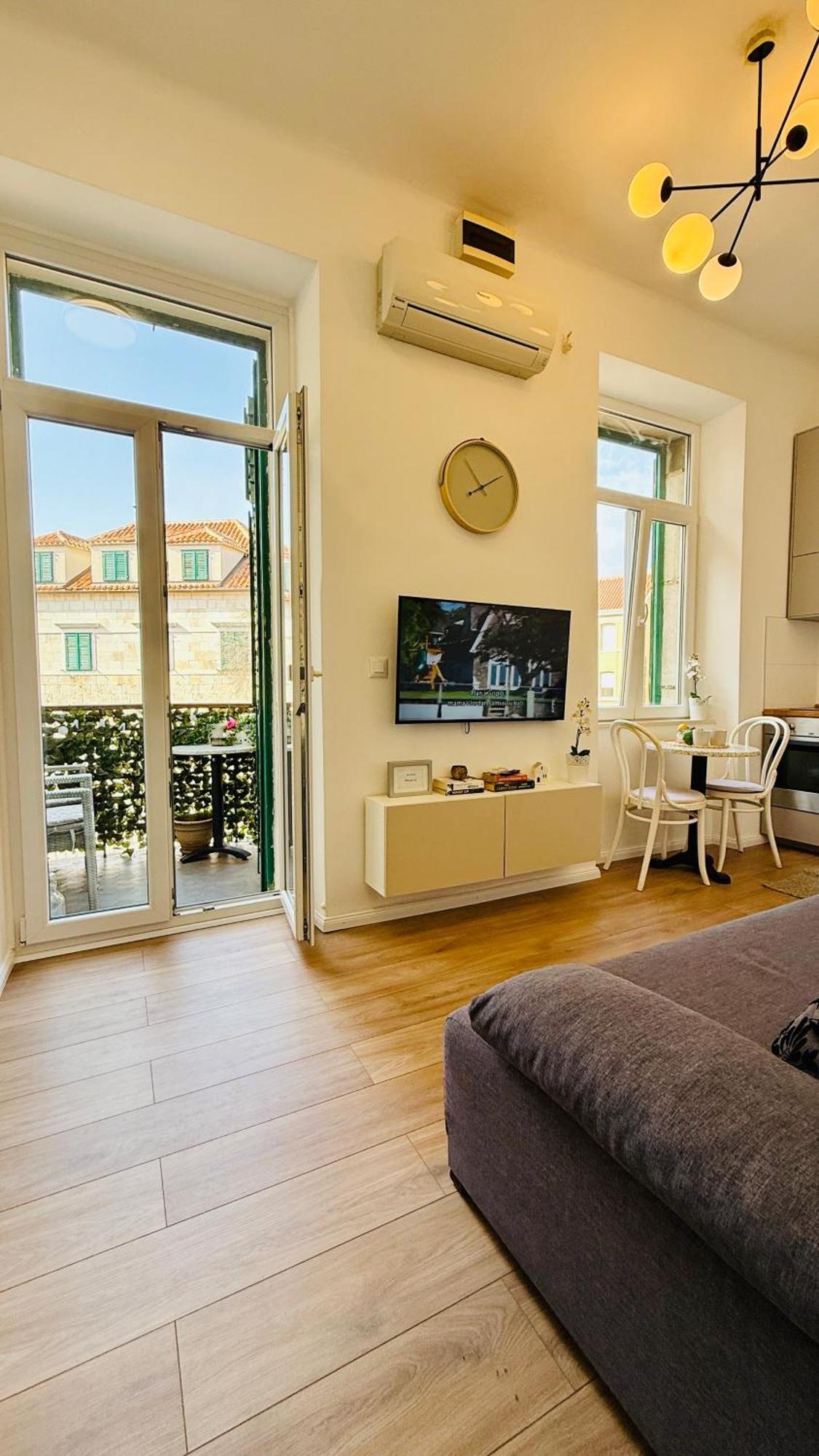 Apartment Riva Waterfront Split